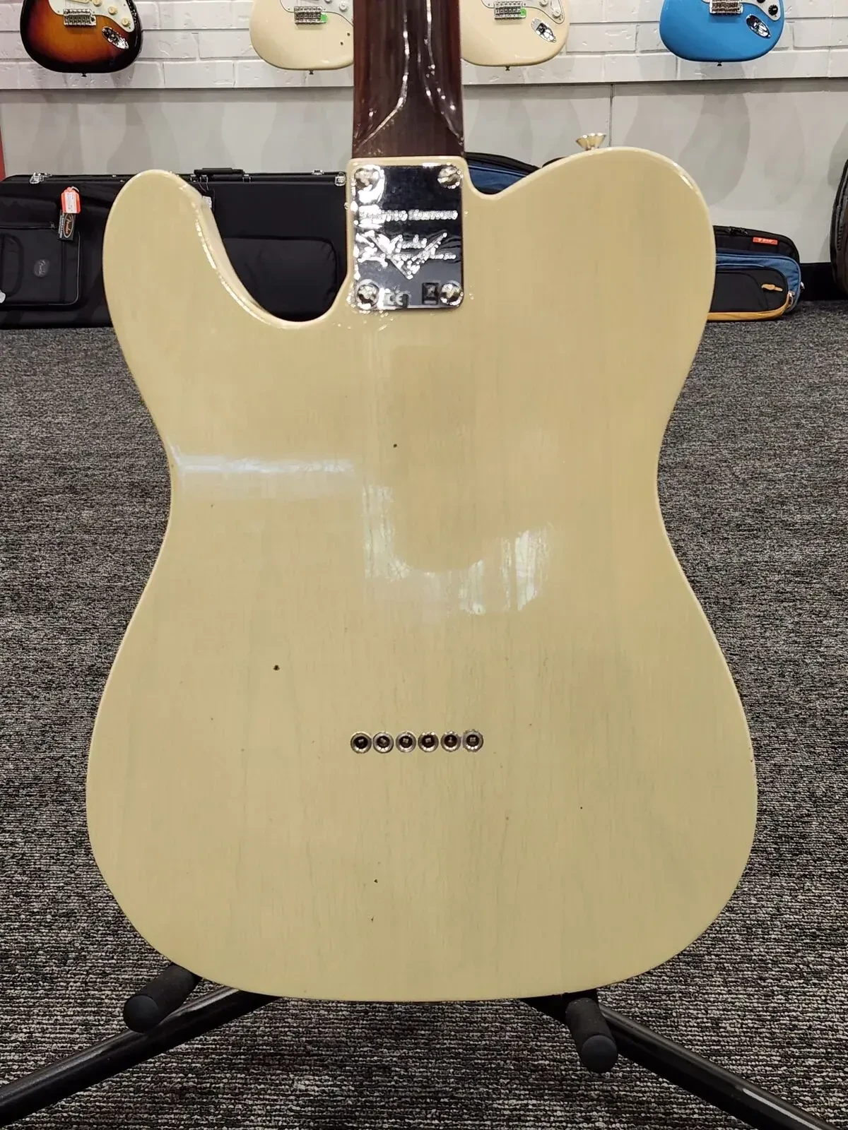 Изображение №6