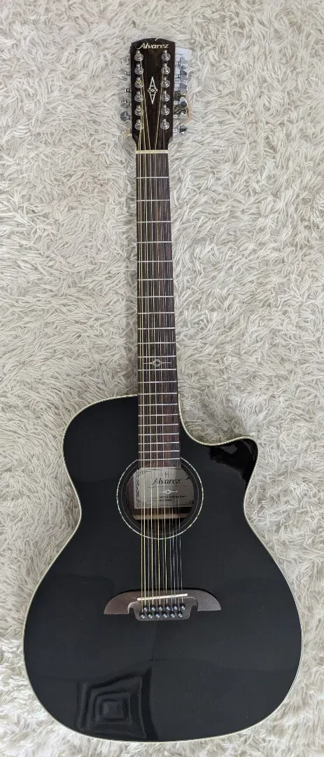 Б/У Электроакустическая гитара Alvarez AG70CE-12 Artist 12-струнная, черный