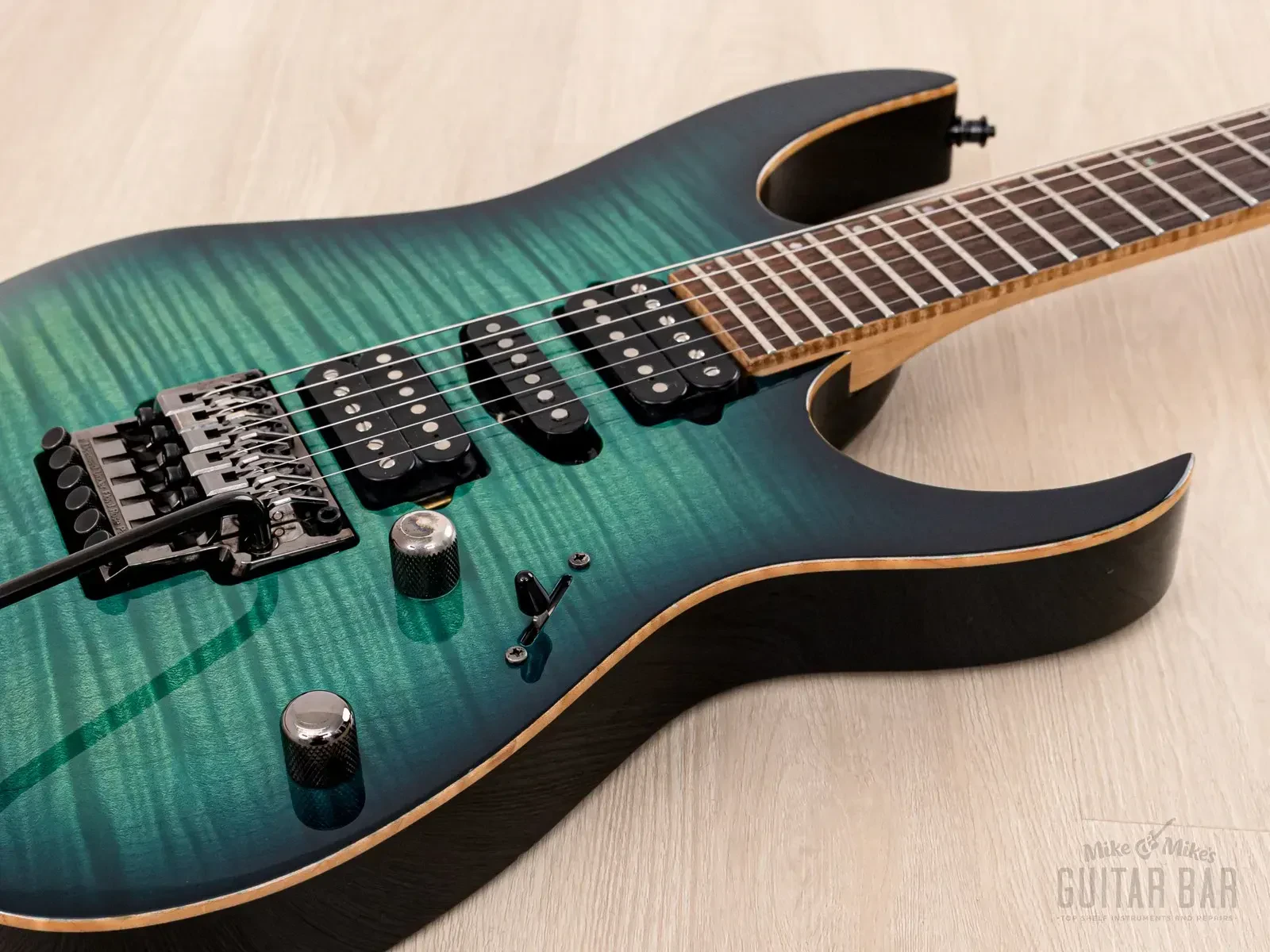 Изображение №5