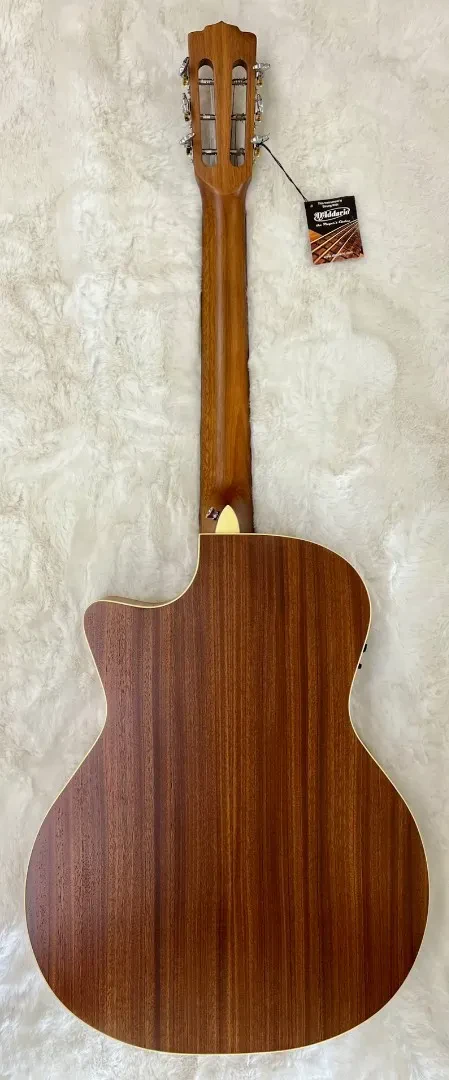 Изображение №10