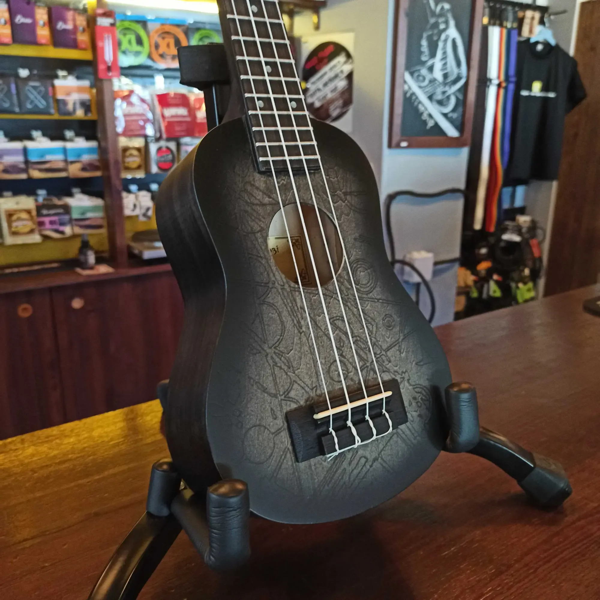 Изображение №6