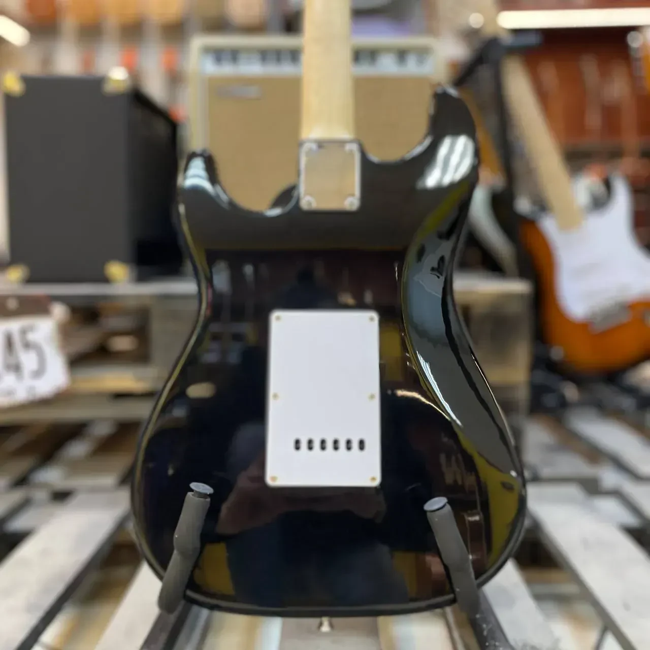 Изображение №16