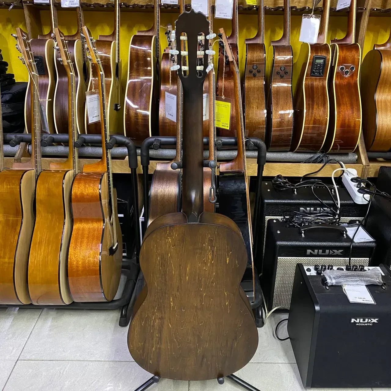 Изображение №6