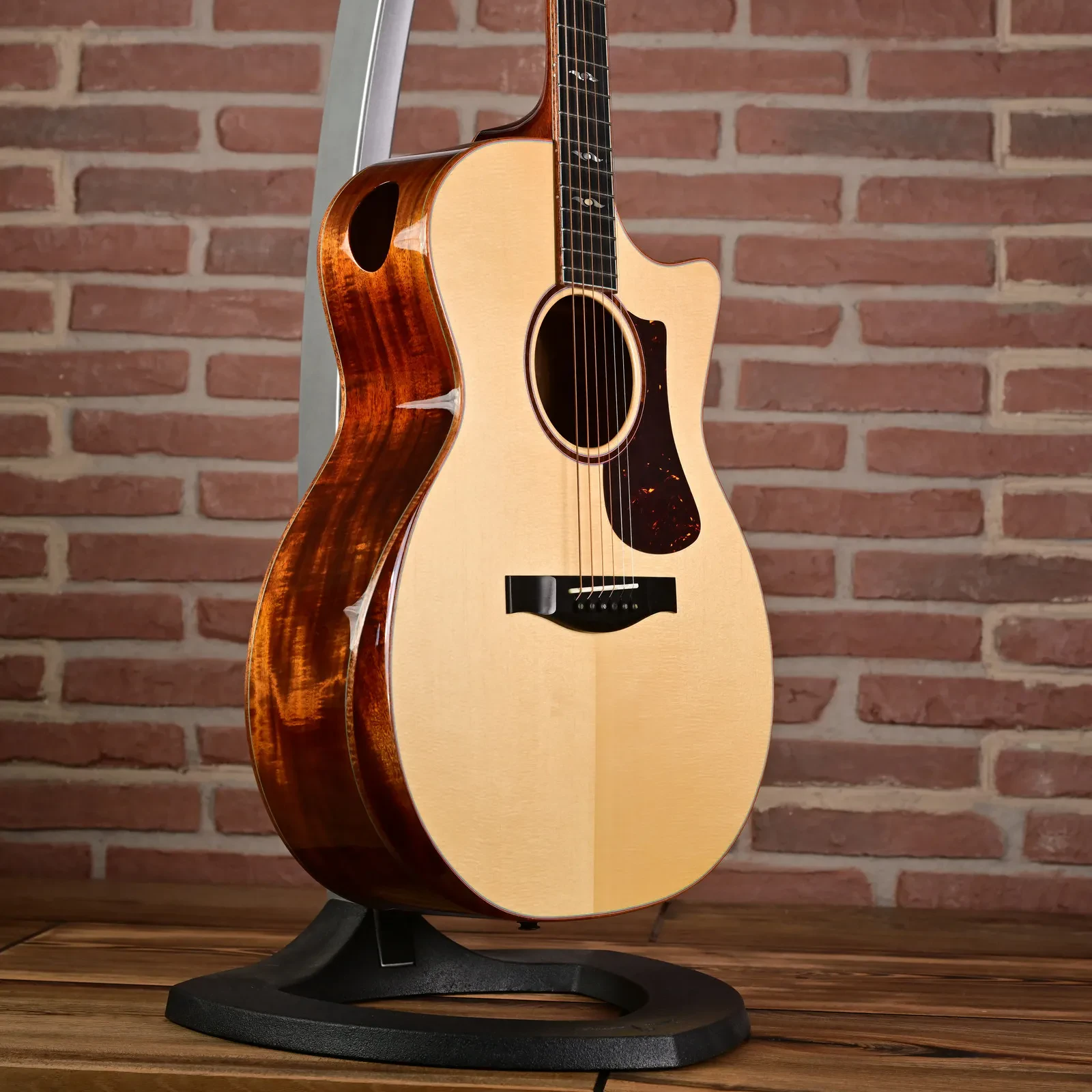 Изображение №6