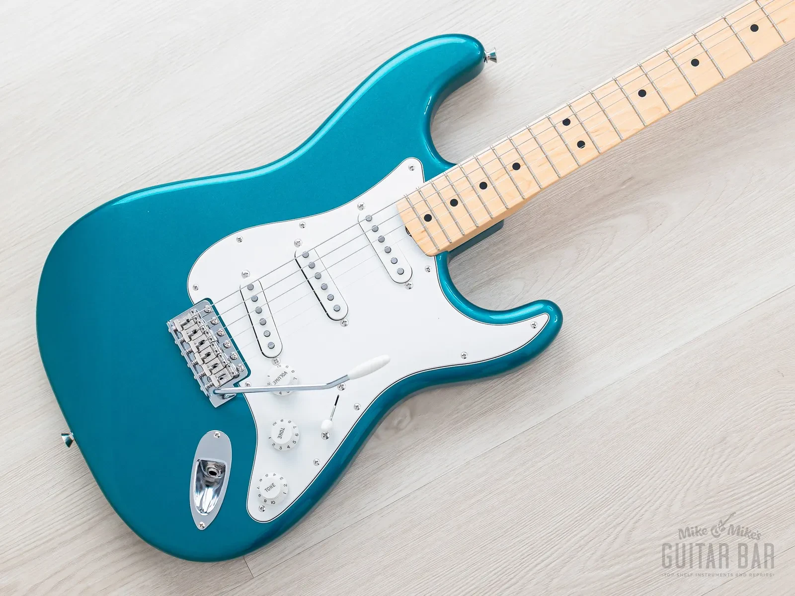 2025 Fender Traditional II Late ‘60s Stratocaster, Mint w/ Hangtags, Japan MIJ