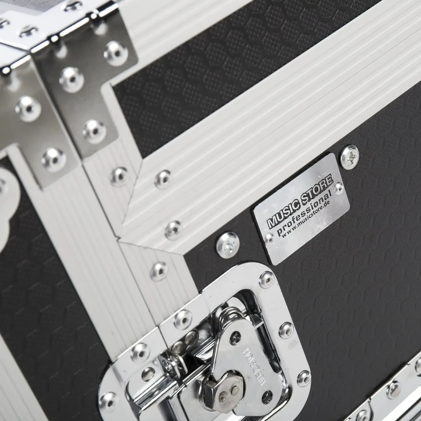 Изображение №5