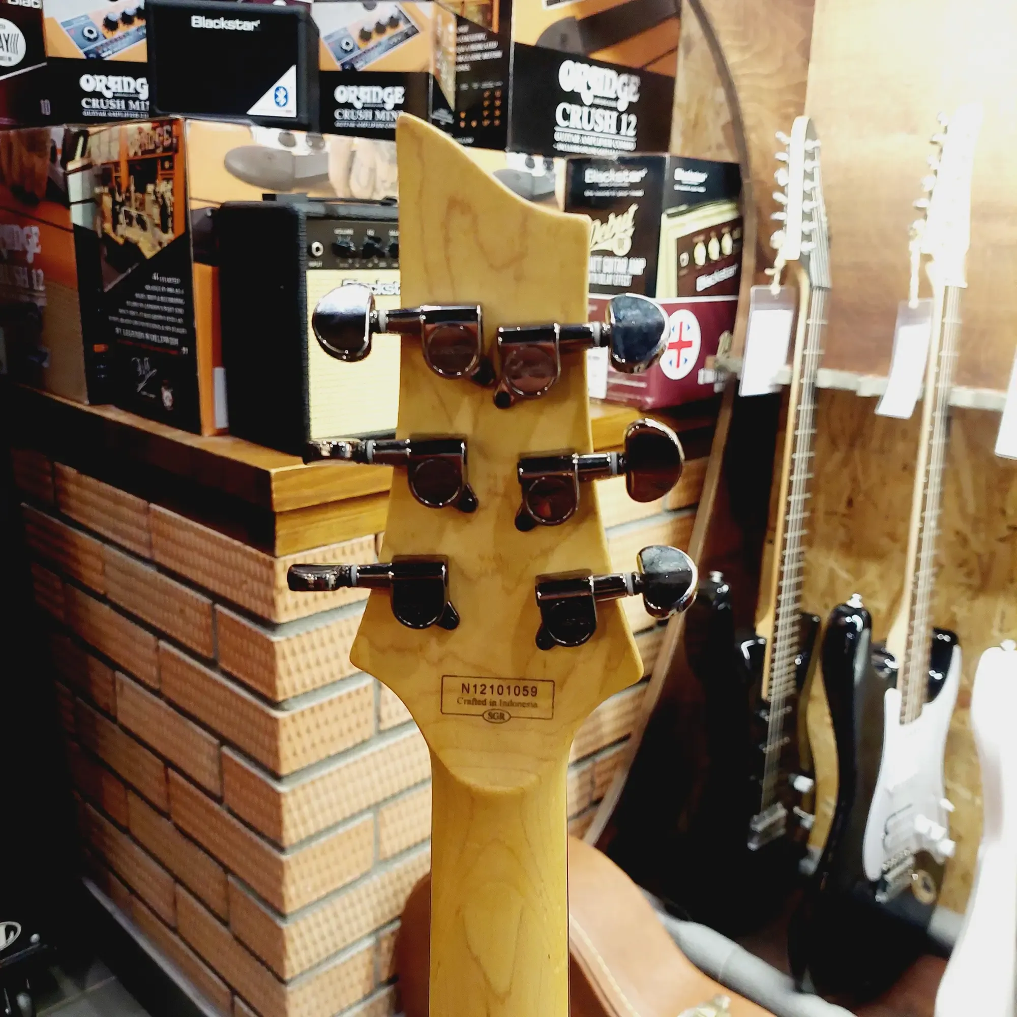 Изображение №6