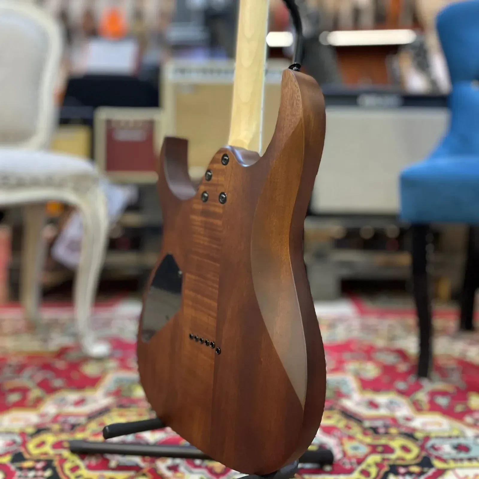 Изображение №12