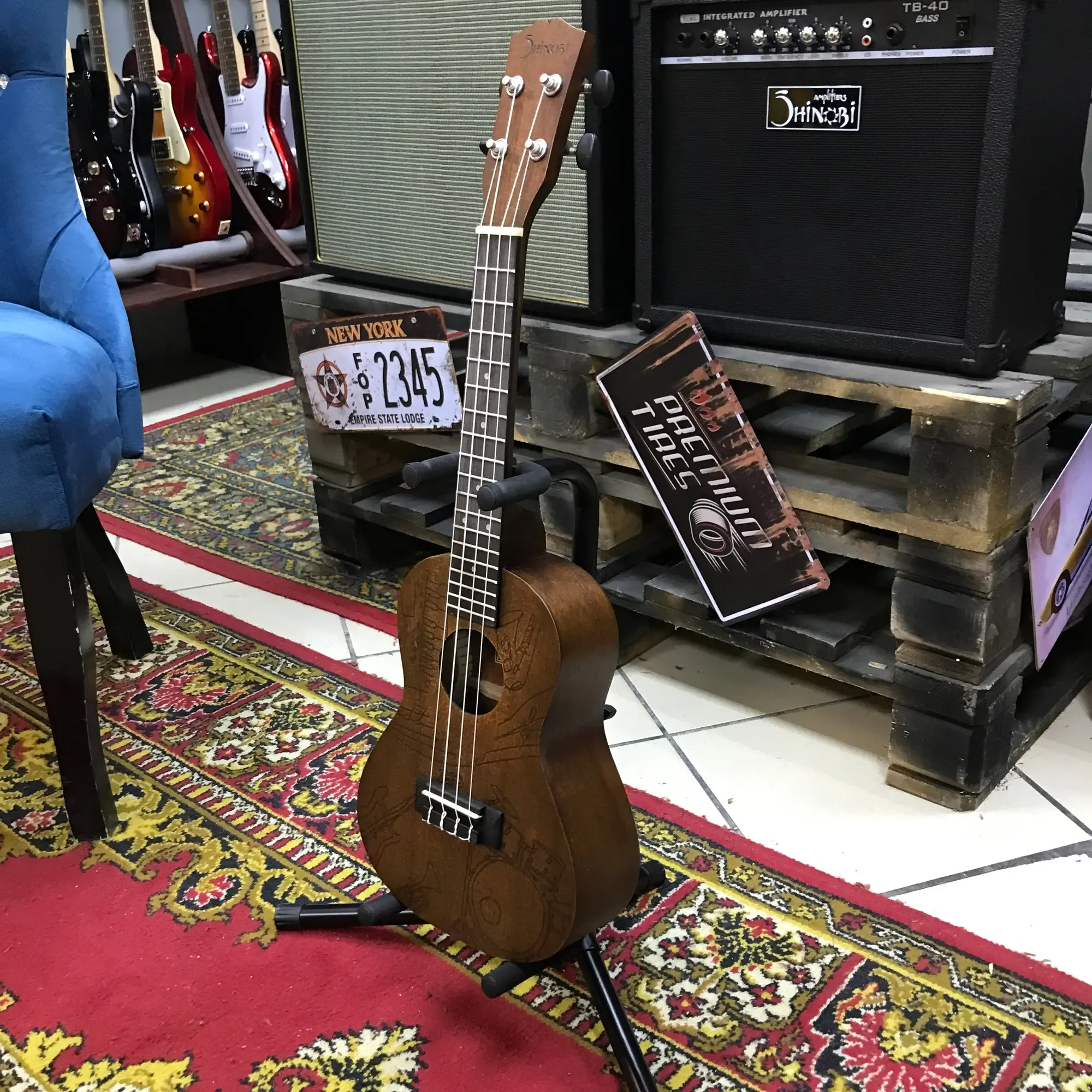 Изображение №7