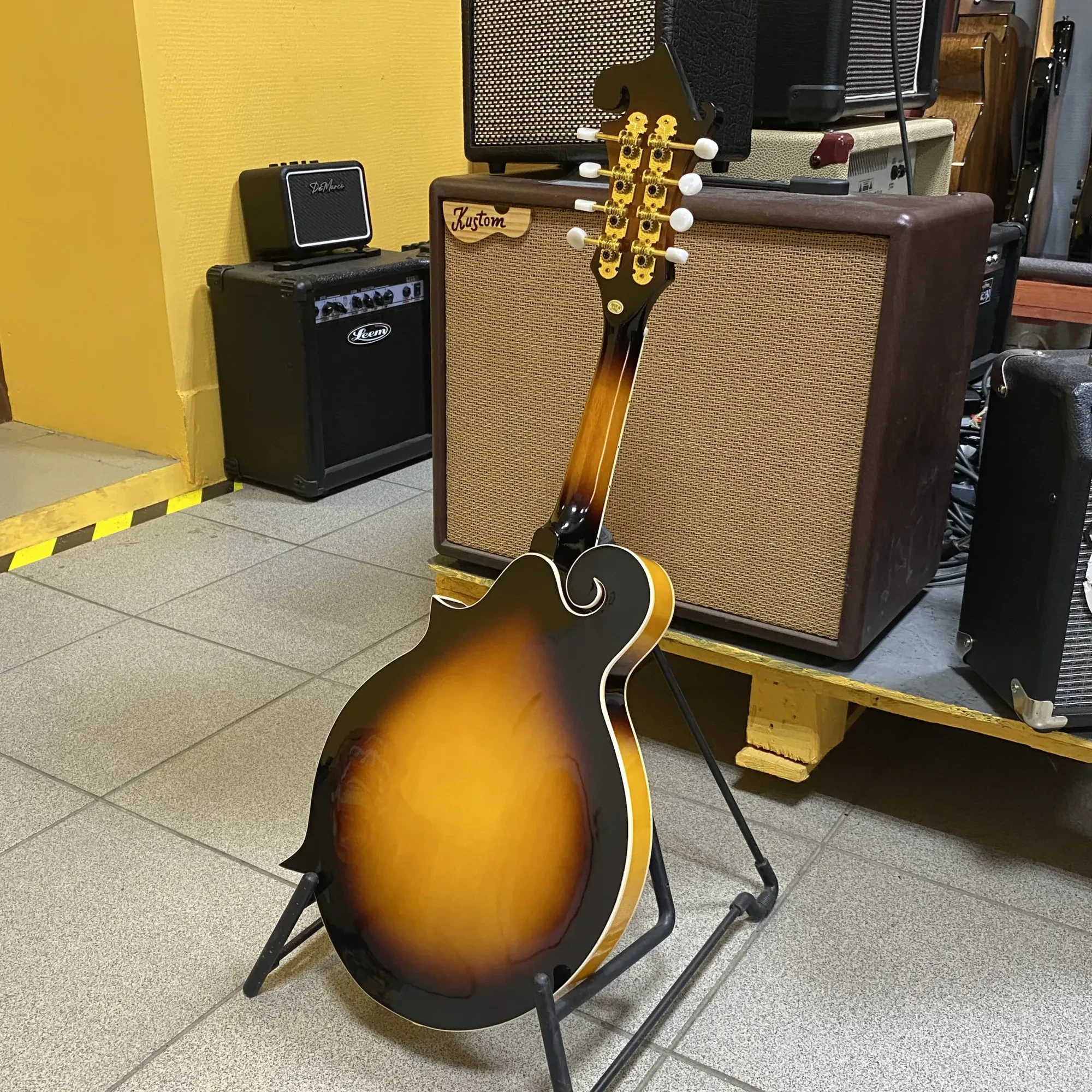 Изображение №10