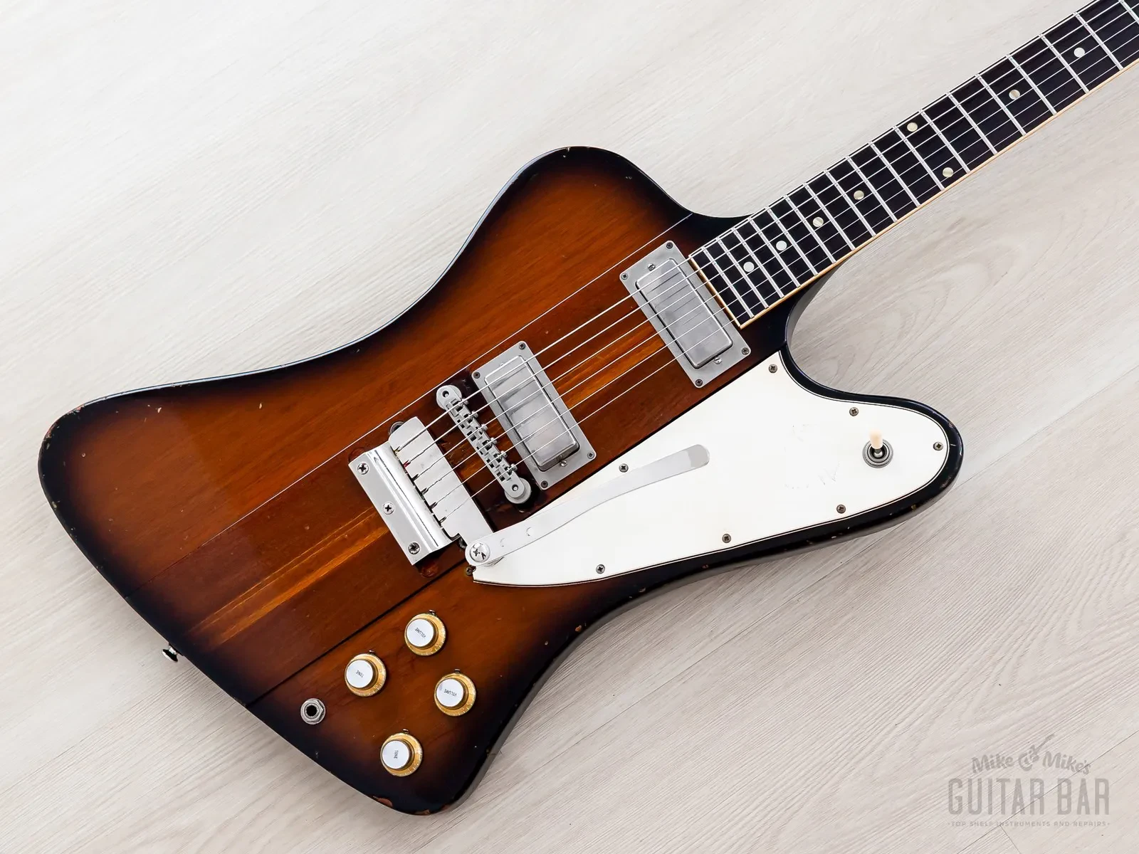 Б/У Электрогитара Gibson Firebird III 1964 Sunburst со сквозным грифом с кейсом