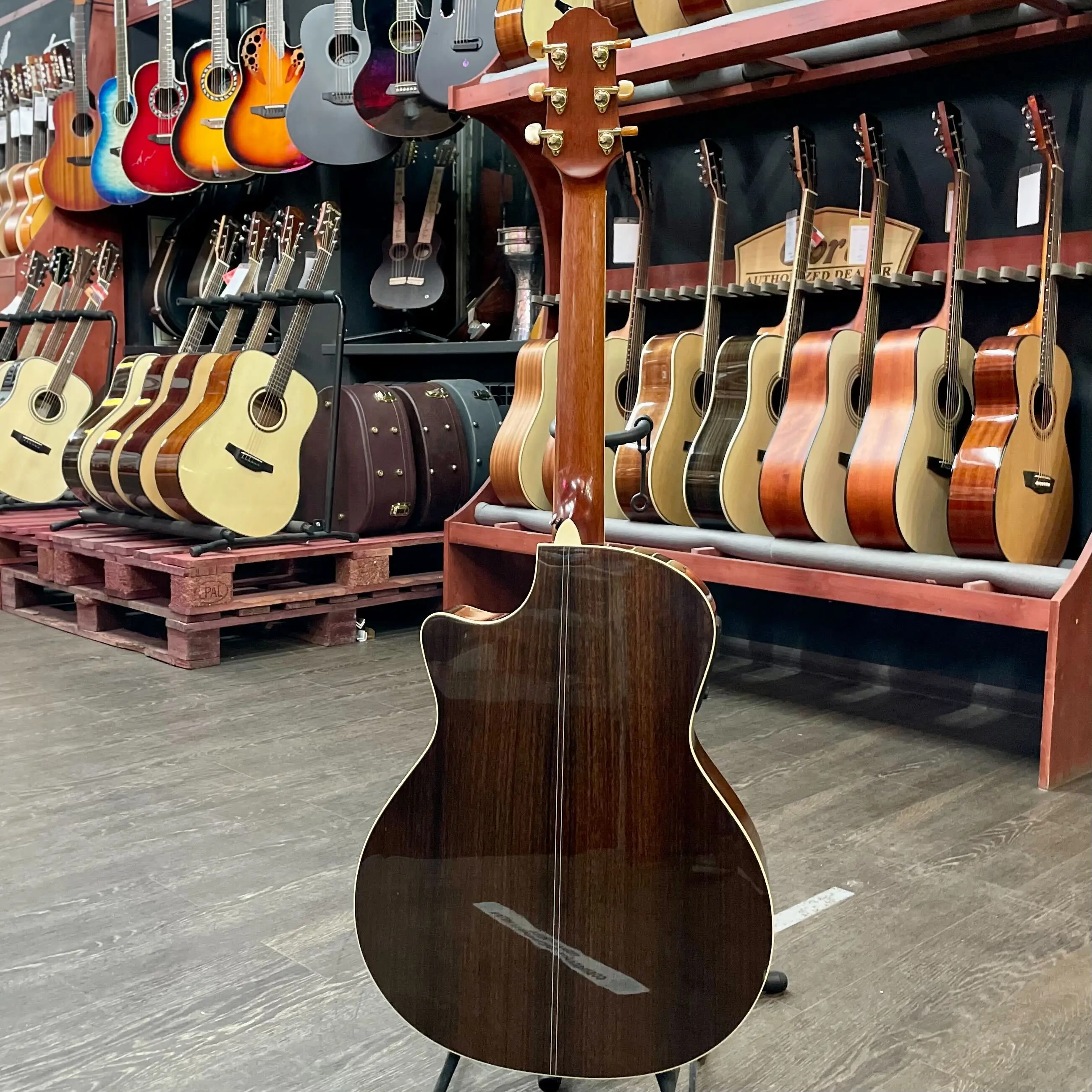 Изображение №6