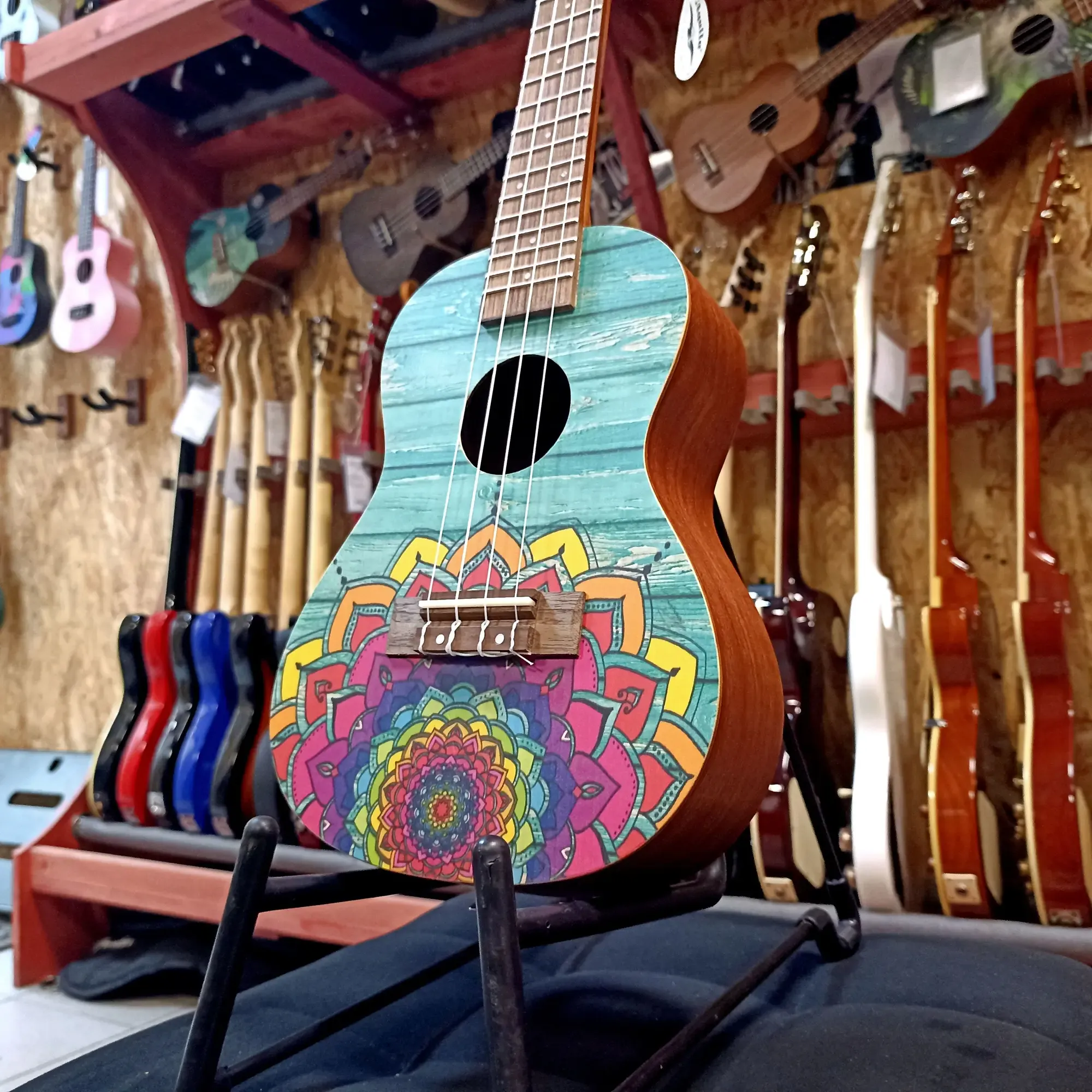 Изображение №6