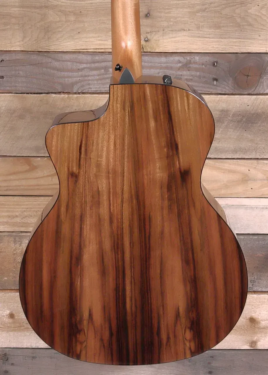 Изображение №6