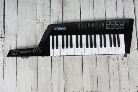 Б/У MIDI-контроллер Alesis Vortex Wireless 2 37-Key, USB, беспроводной, кейтар