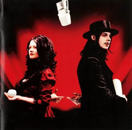 CD-диск The White Stripes – Get Behind Me Satan