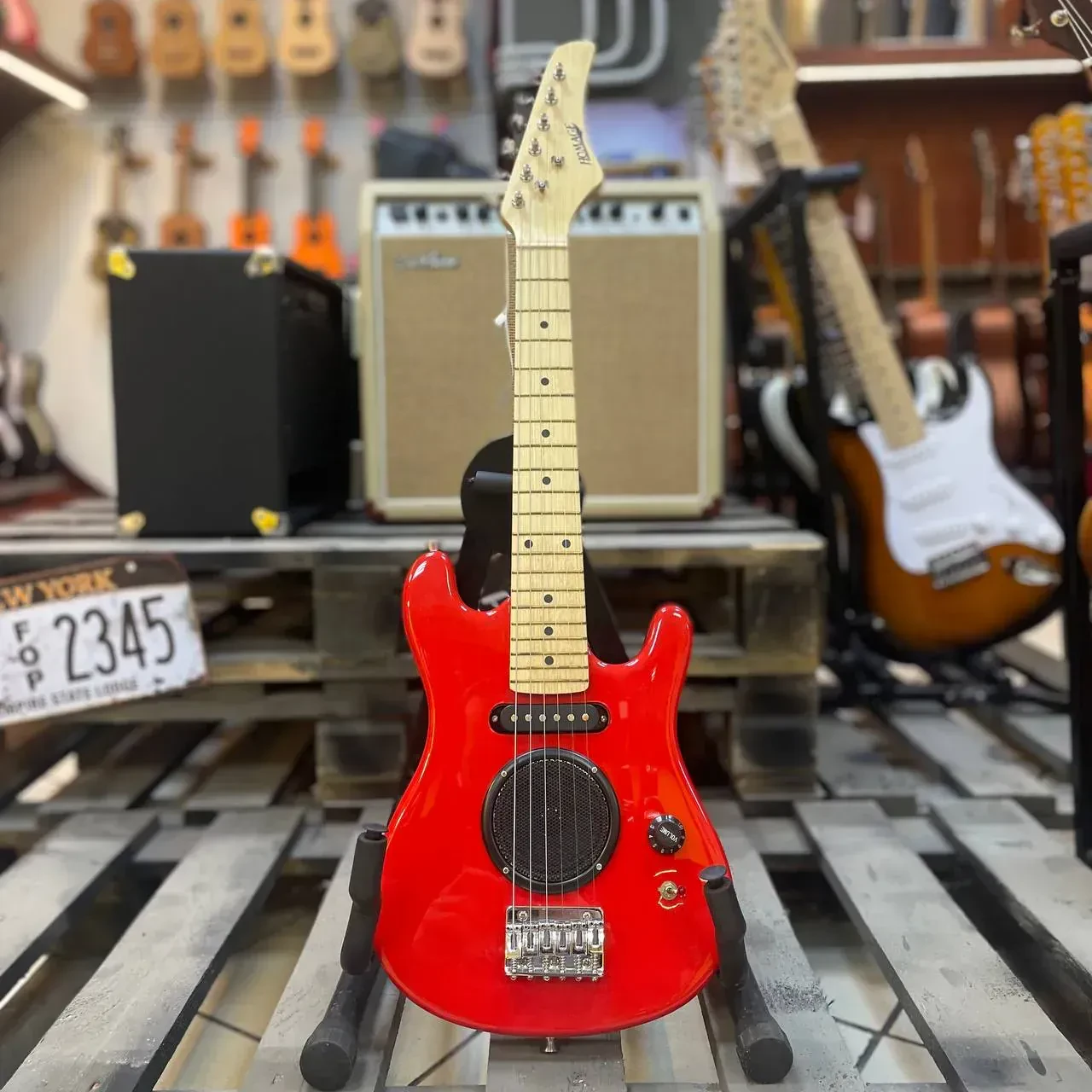 Изображение №6