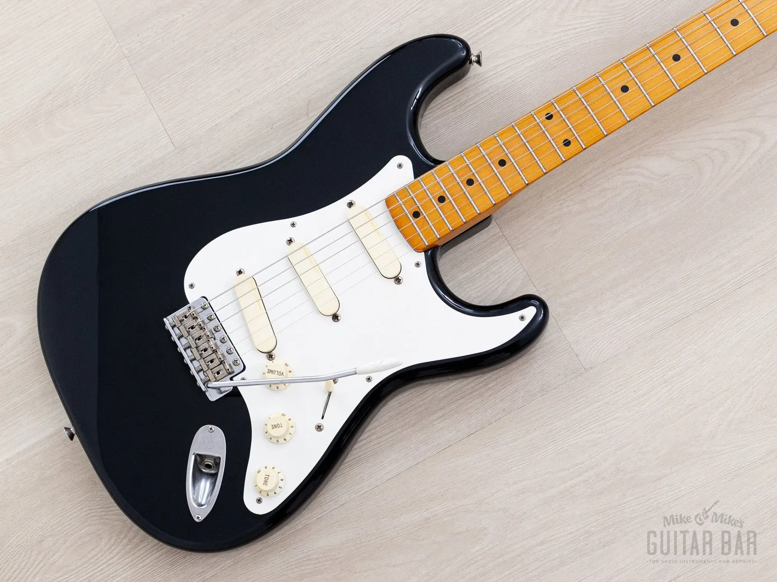 Б/У электрогитара Fender Stratocaster '54 Vintage Reissue ST54-85LS Blackie (Japan, MIJ), 1988