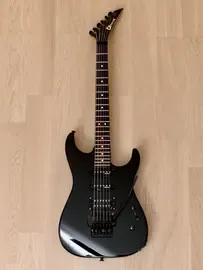 Электрогитара Charvel DK-065-SSH Superstrat HSS Black w/gigbag Japan 1993