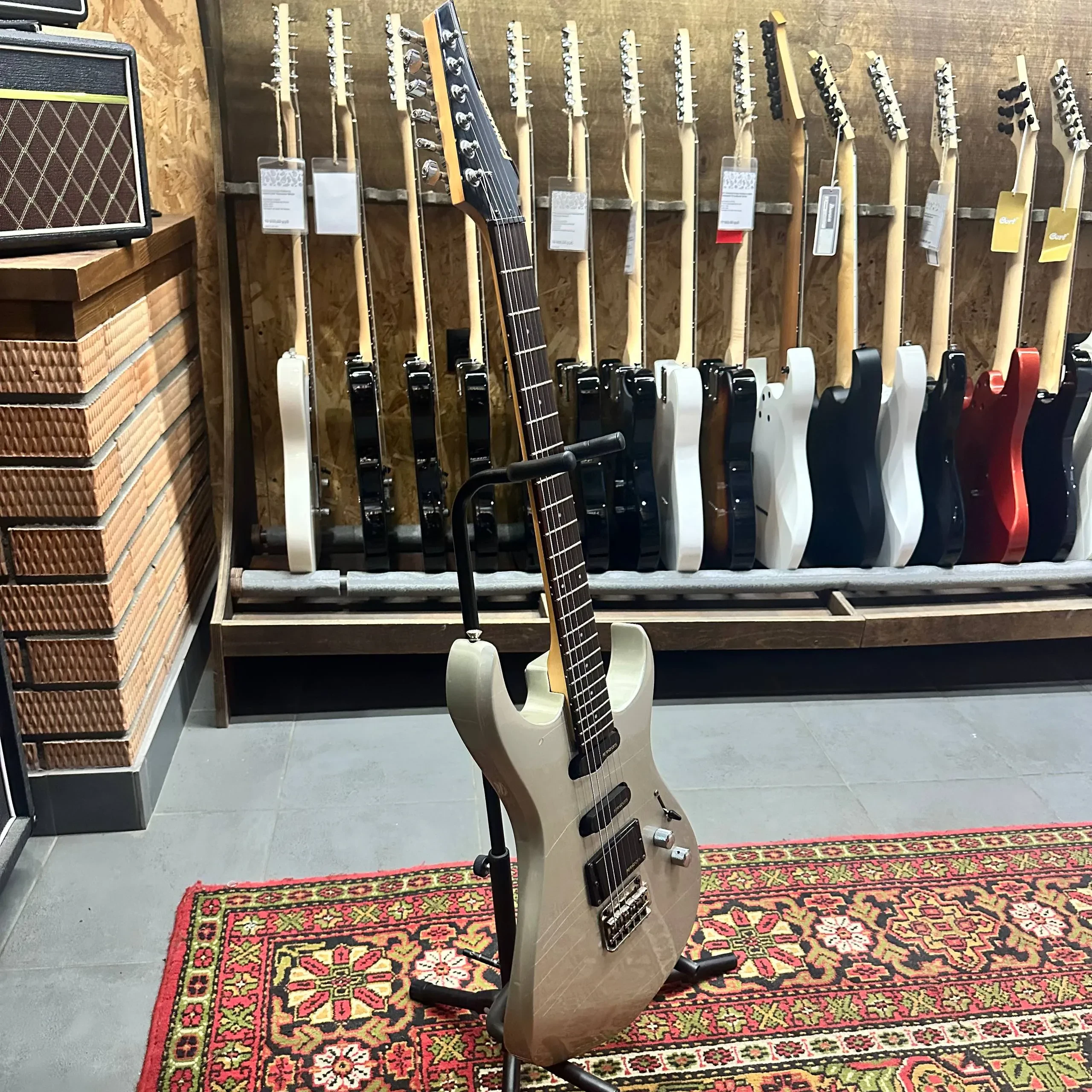 Изображение №5