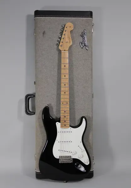 Электрогитара Fender Custom Shop '56 Stratocaster Black w/case USA 2004