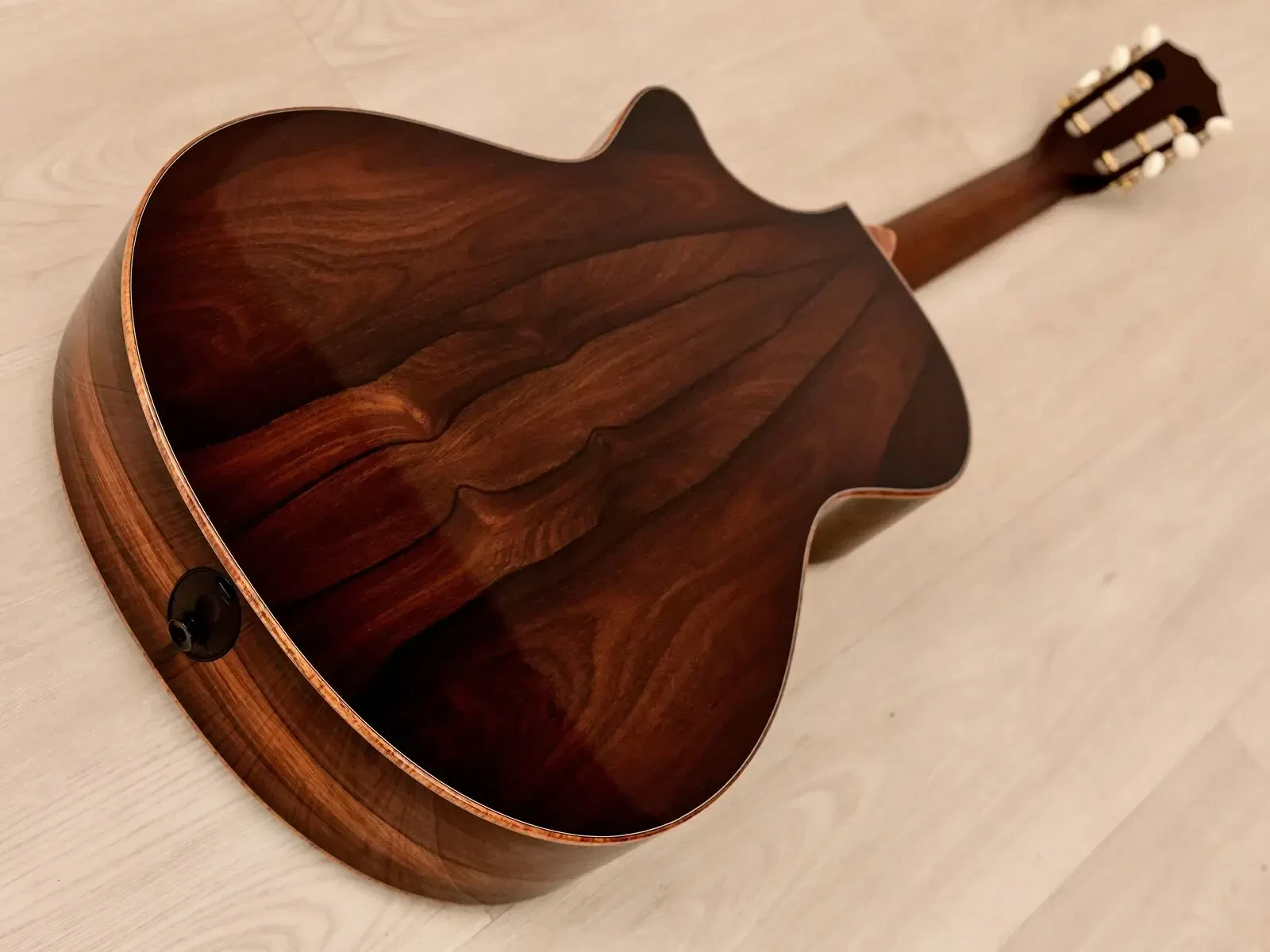 Изображение №16