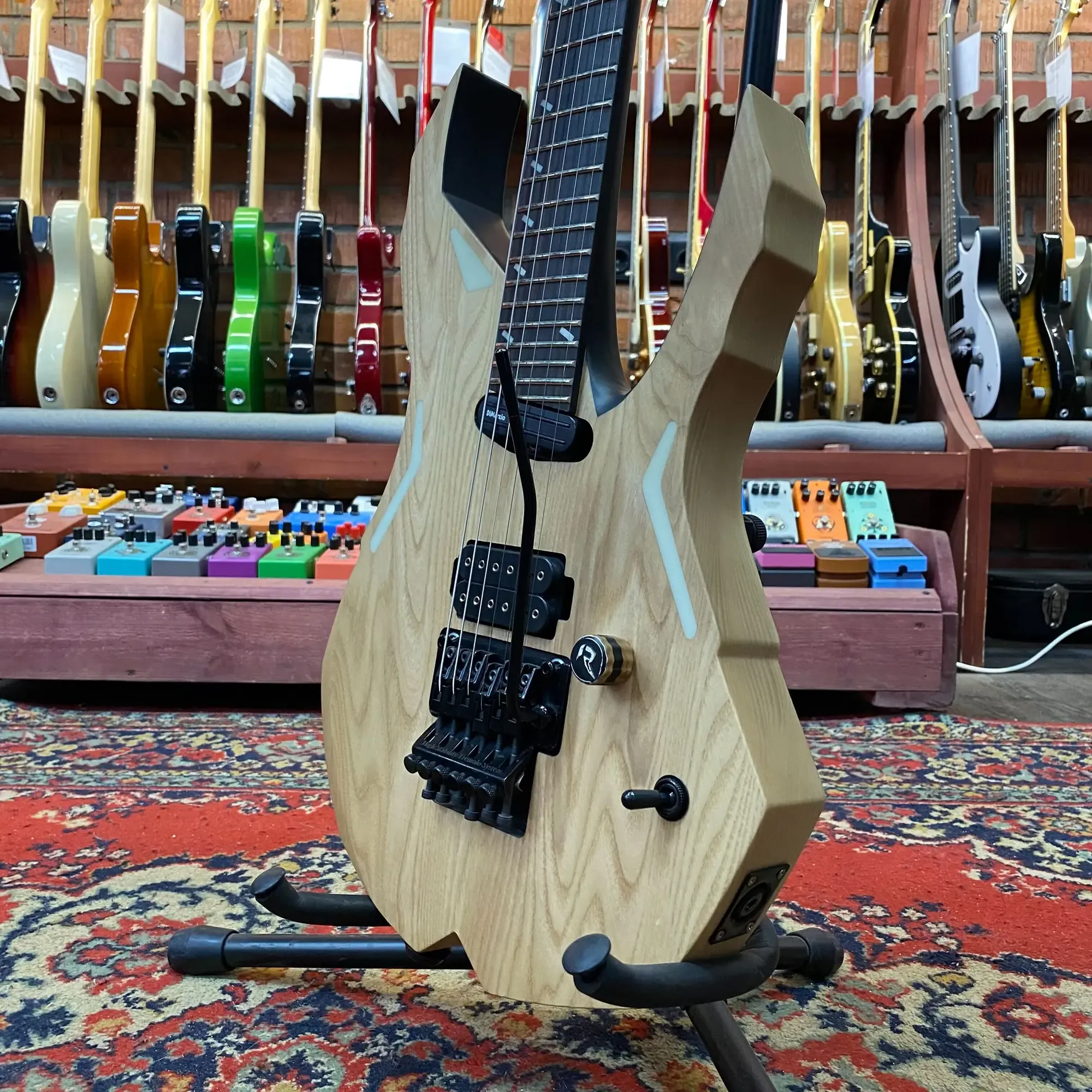 Изображение №5