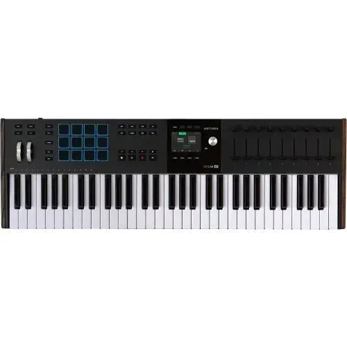 MIDI-клавиатура Arturia KeyLab 61 MKIII 61-клавишная, полувзвешенная, aftertouch, черная
