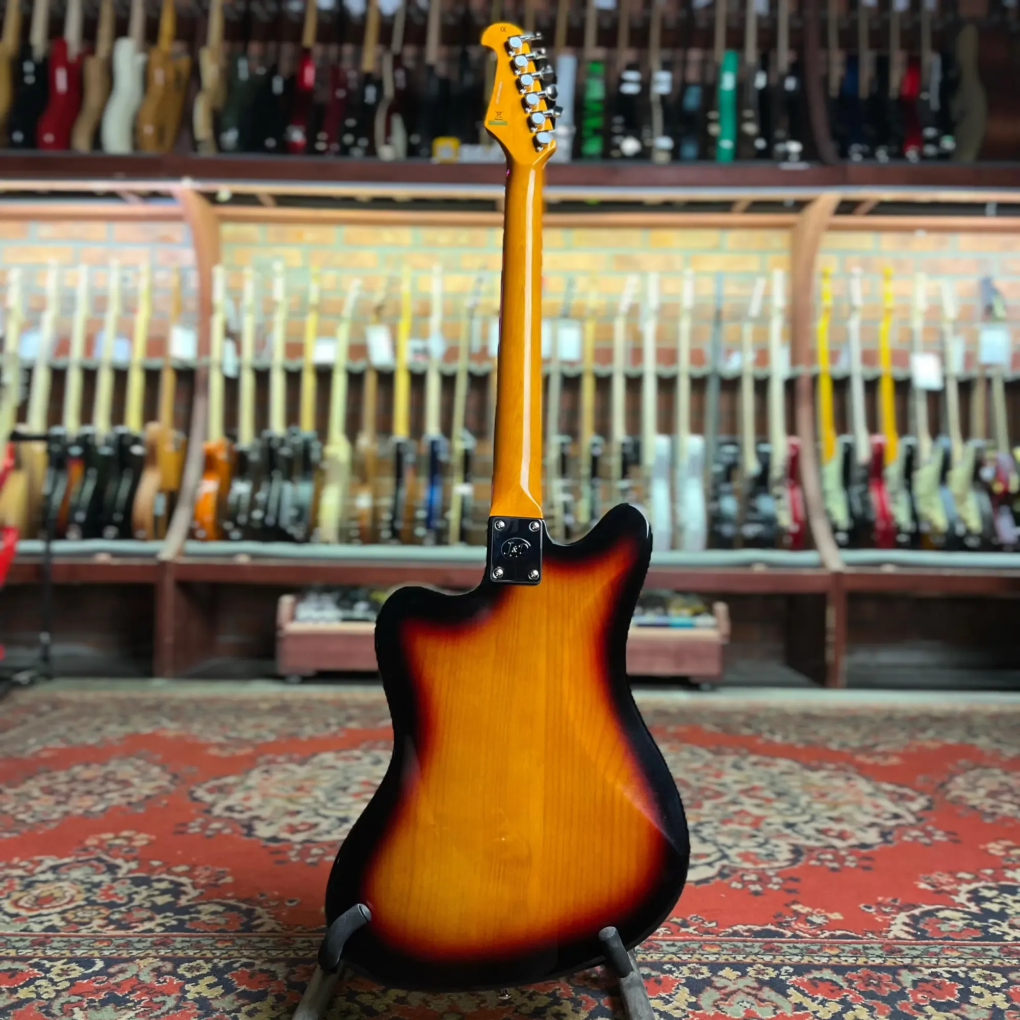 Изображение №4