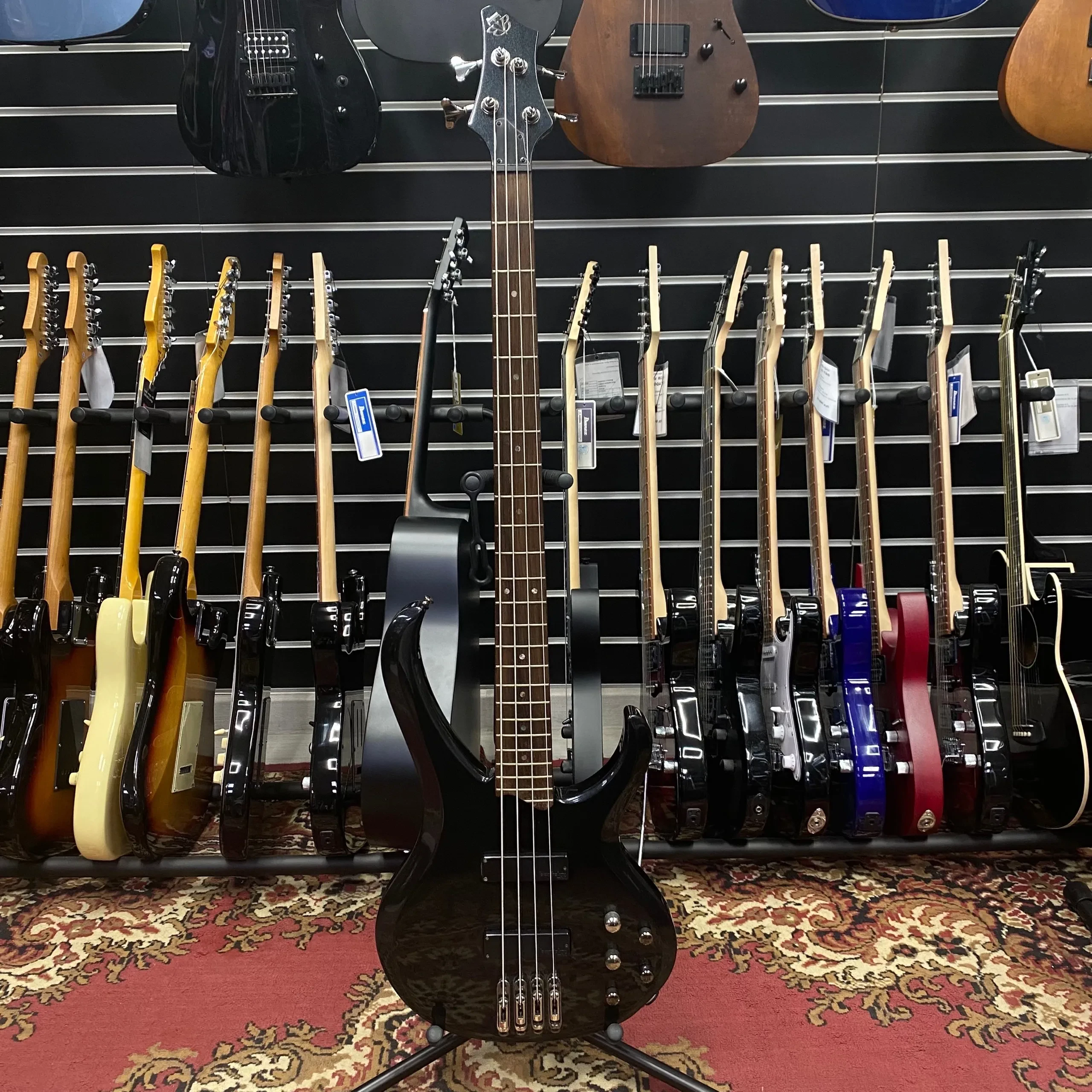 Бас-гитара IBANEZ BTB470 IRON PEWTER