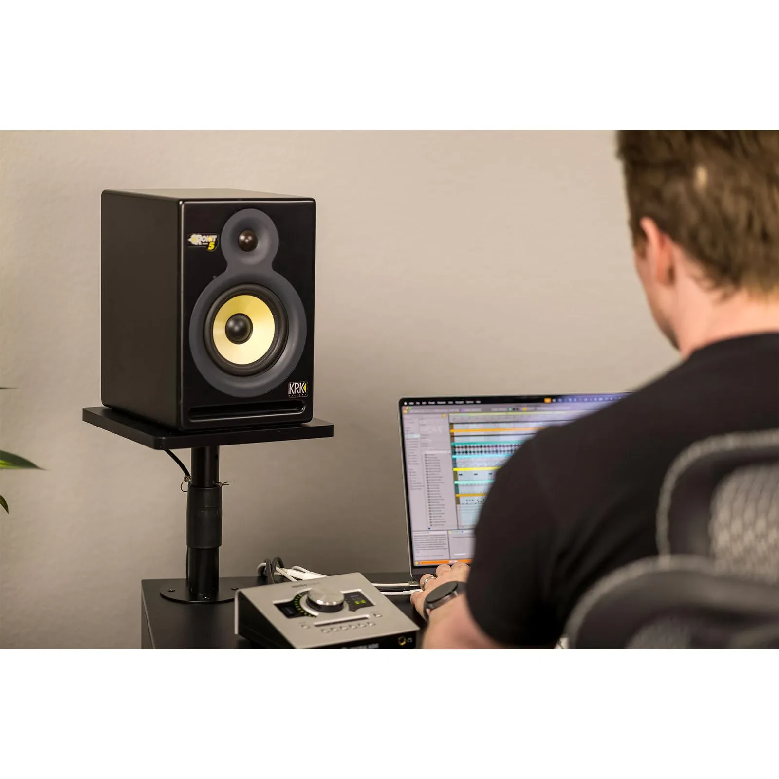 Изображение №11