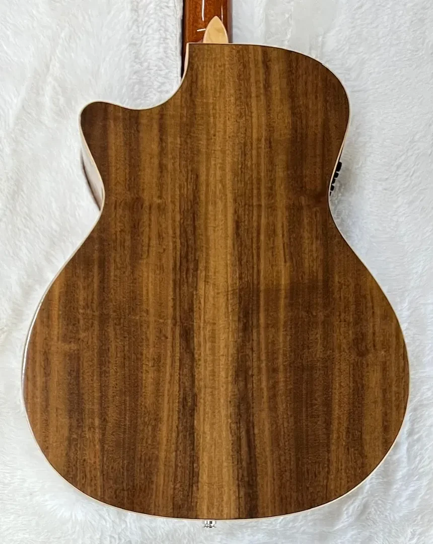 Изображение №6