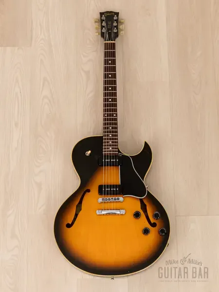 Электрогитара полуакустическая Gibson ES-135 Semi-Hollow Vintage Sunburst w/ P-100, Stoptail & Case 1996