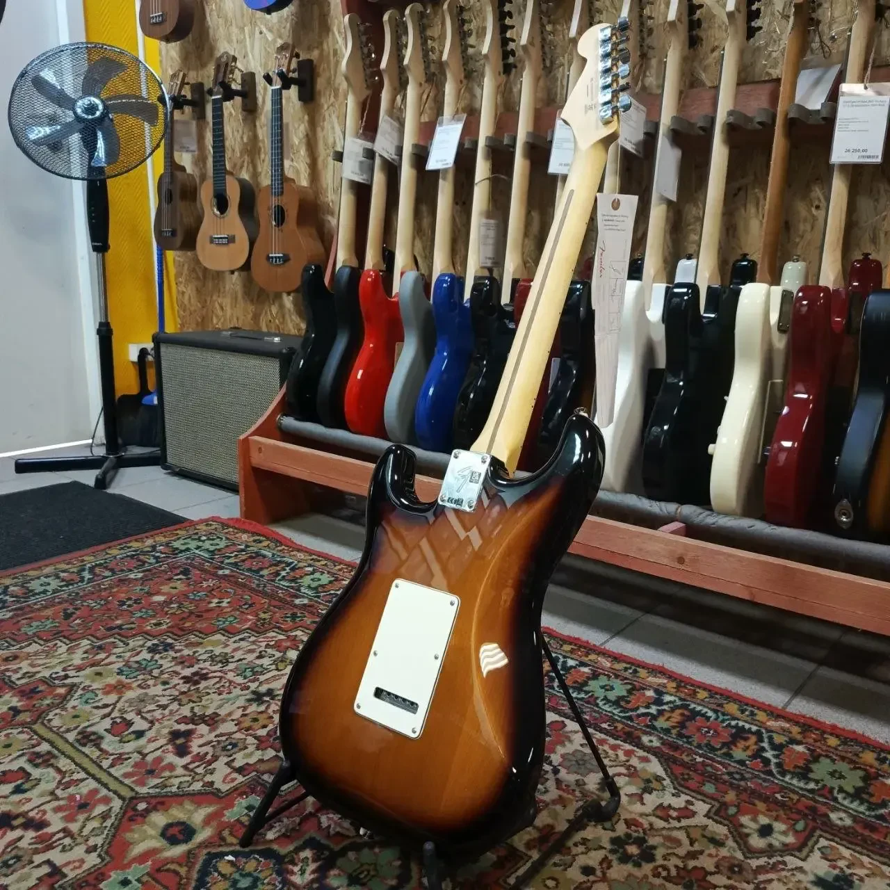 Изображение №12