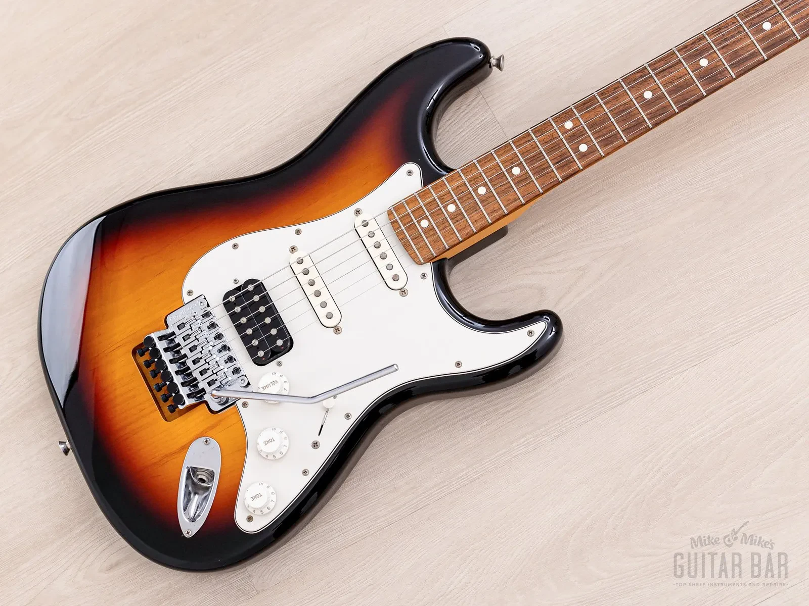 Б/У Электрогитара Fender Made in Japan Limited Stratocaster с Floyd Rose, 2021