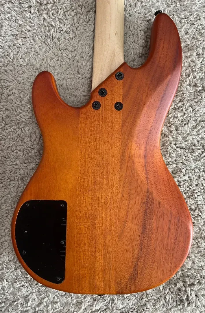 Изображение №6