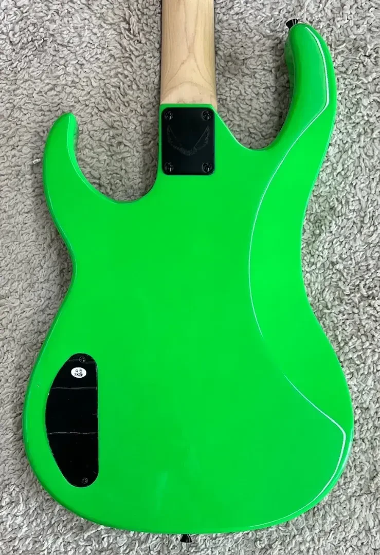 Изображение №6