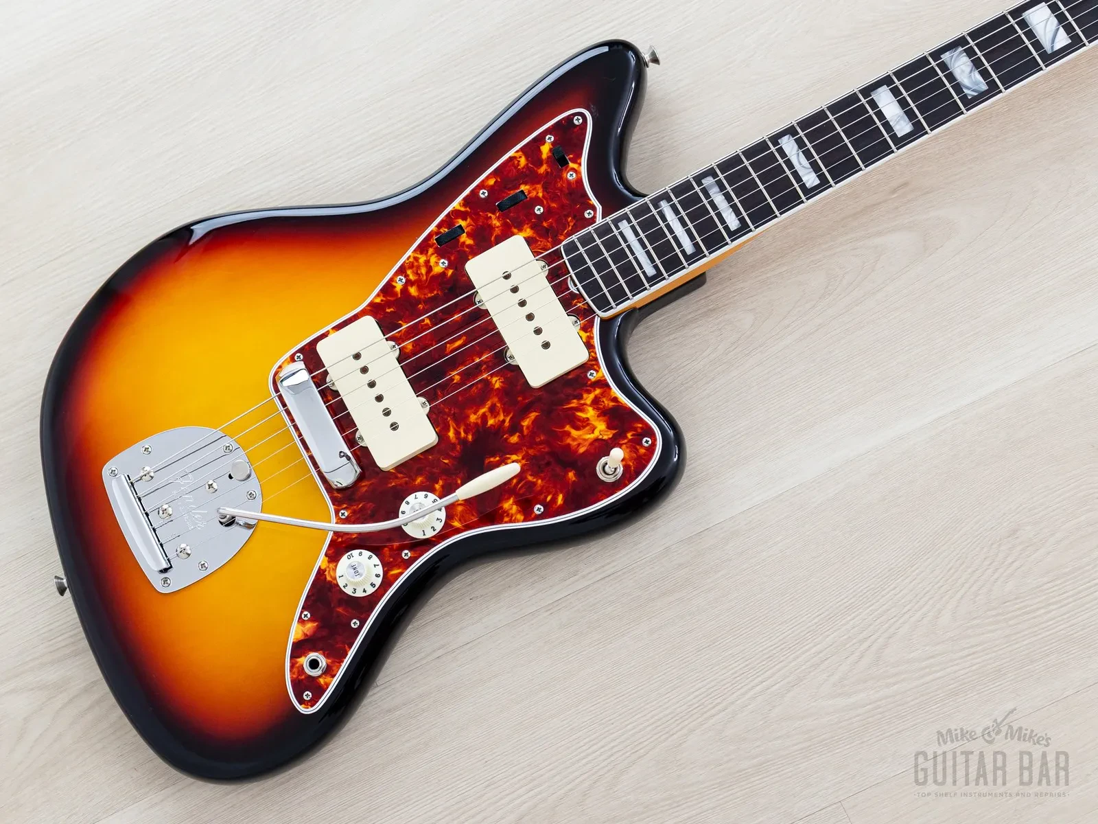 2024 Fender American Vintage II 1966 Jazzmaster w/ Case & Hangtags