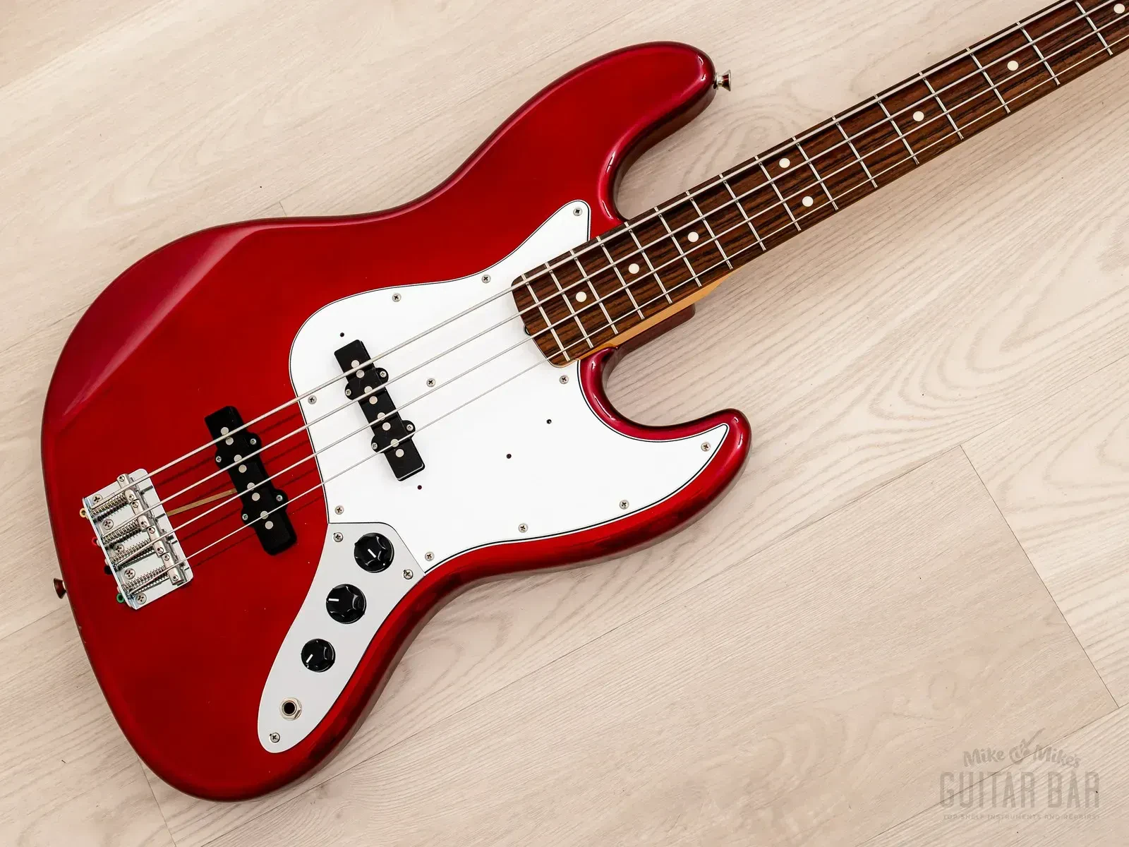2015 Fender Japan Exclusive Classic ‘60s Jazz Bass Candy Apple Red w/ Case, MIJ