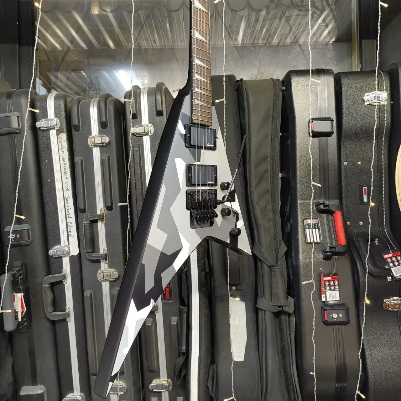 Изображение №7