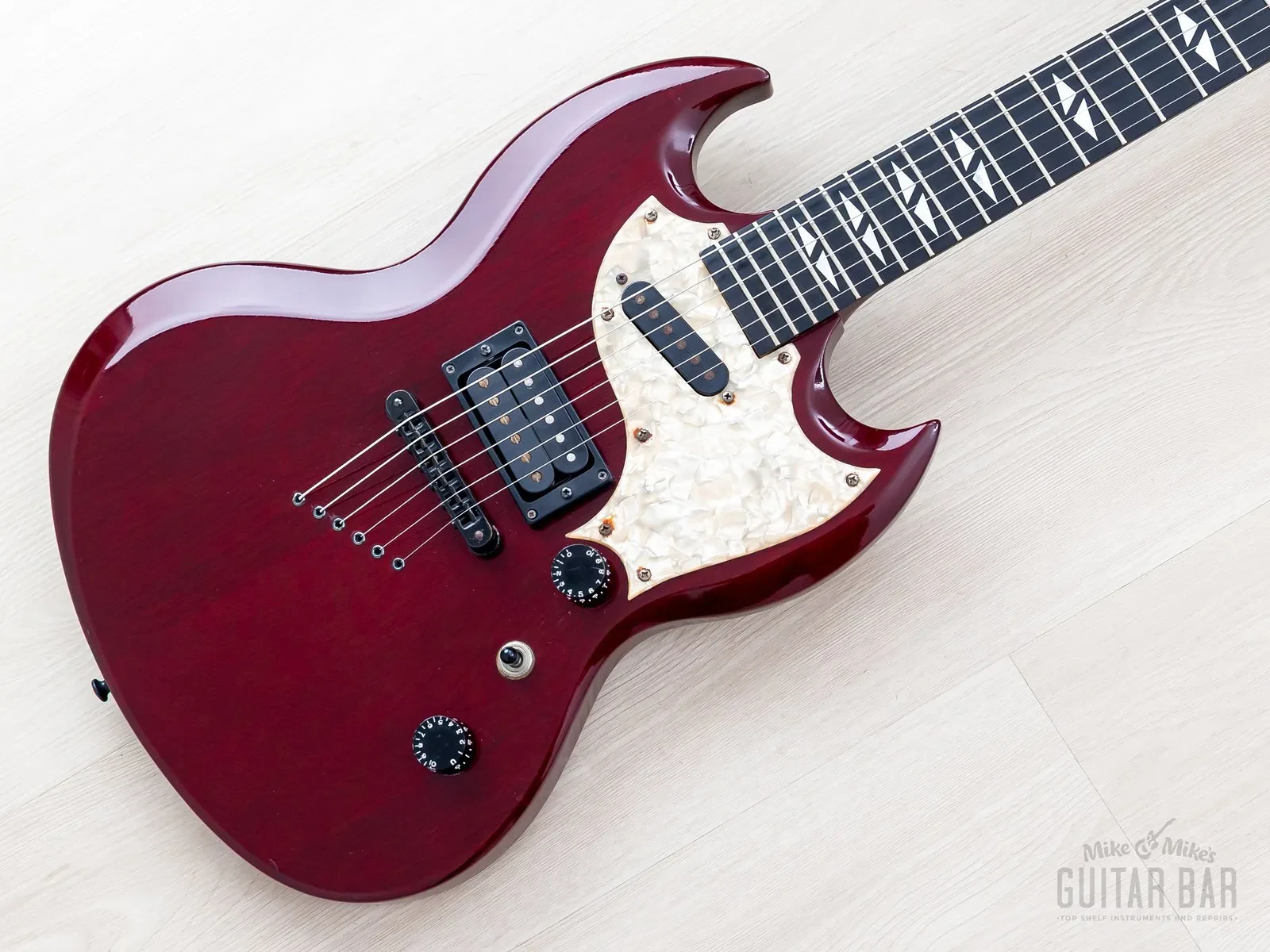 1989 Gibson SG ‘90 Double Heritage Cherry w/ Case & Hangtags, Yamano