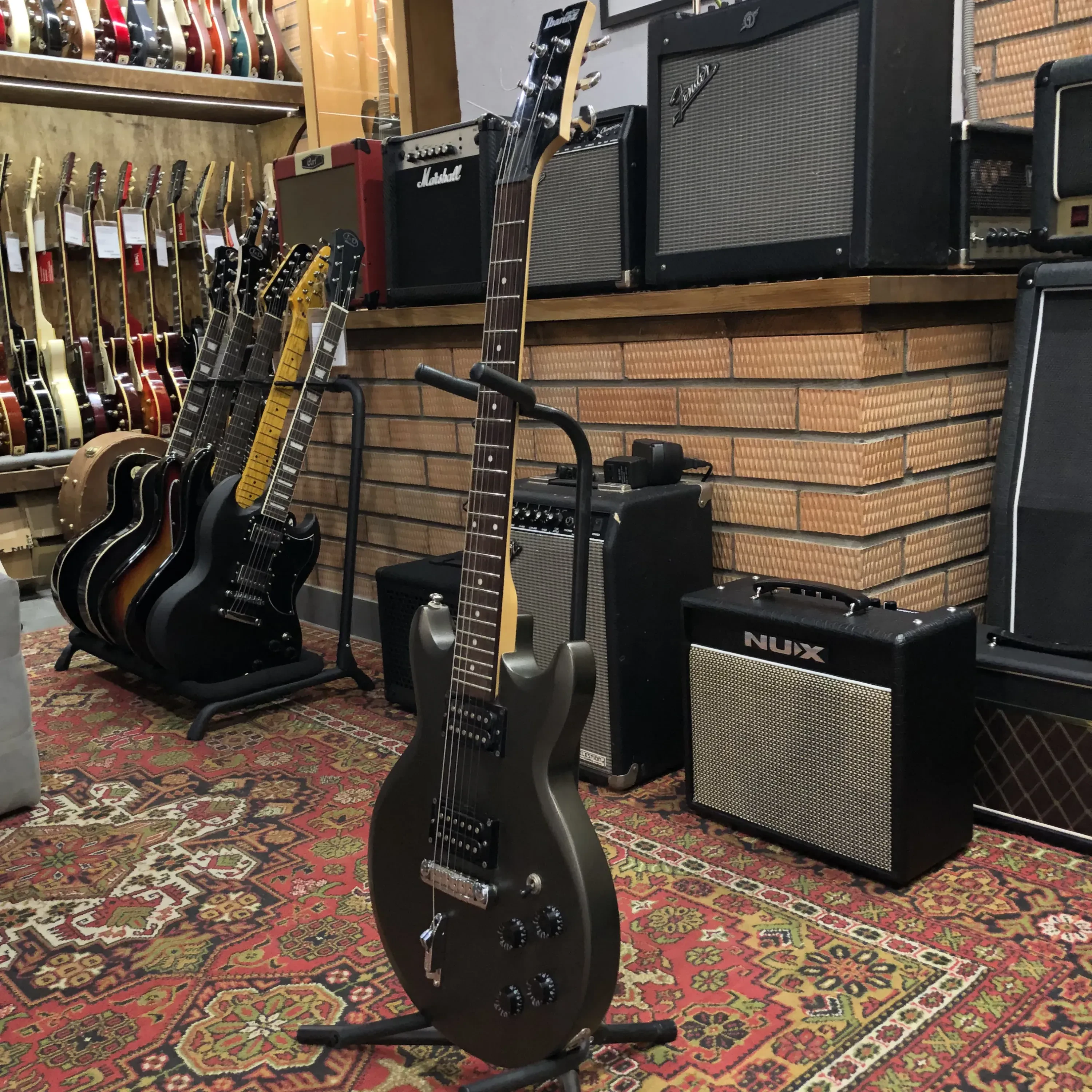 Изображение №6