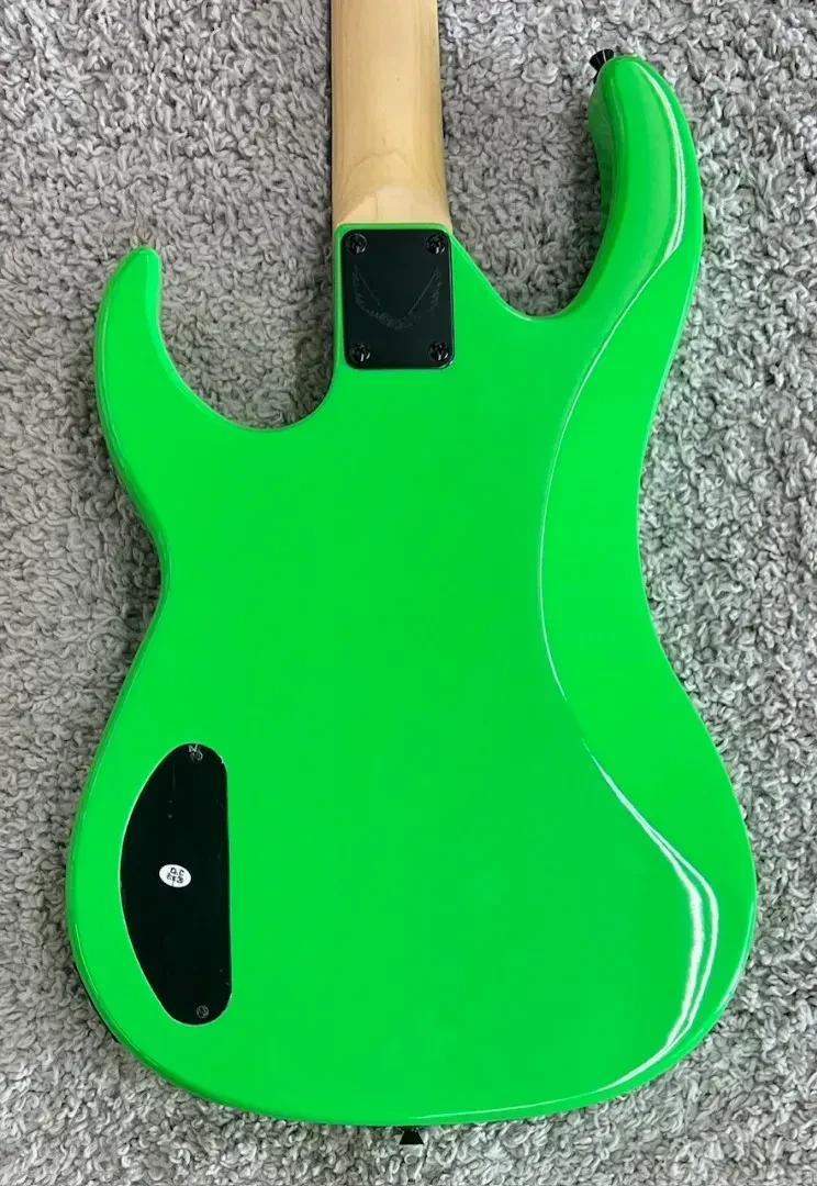 Изображение №6