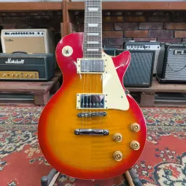 Набор: Электрогитара Glen Burton Les Paul Chery Sunburst China 2010's