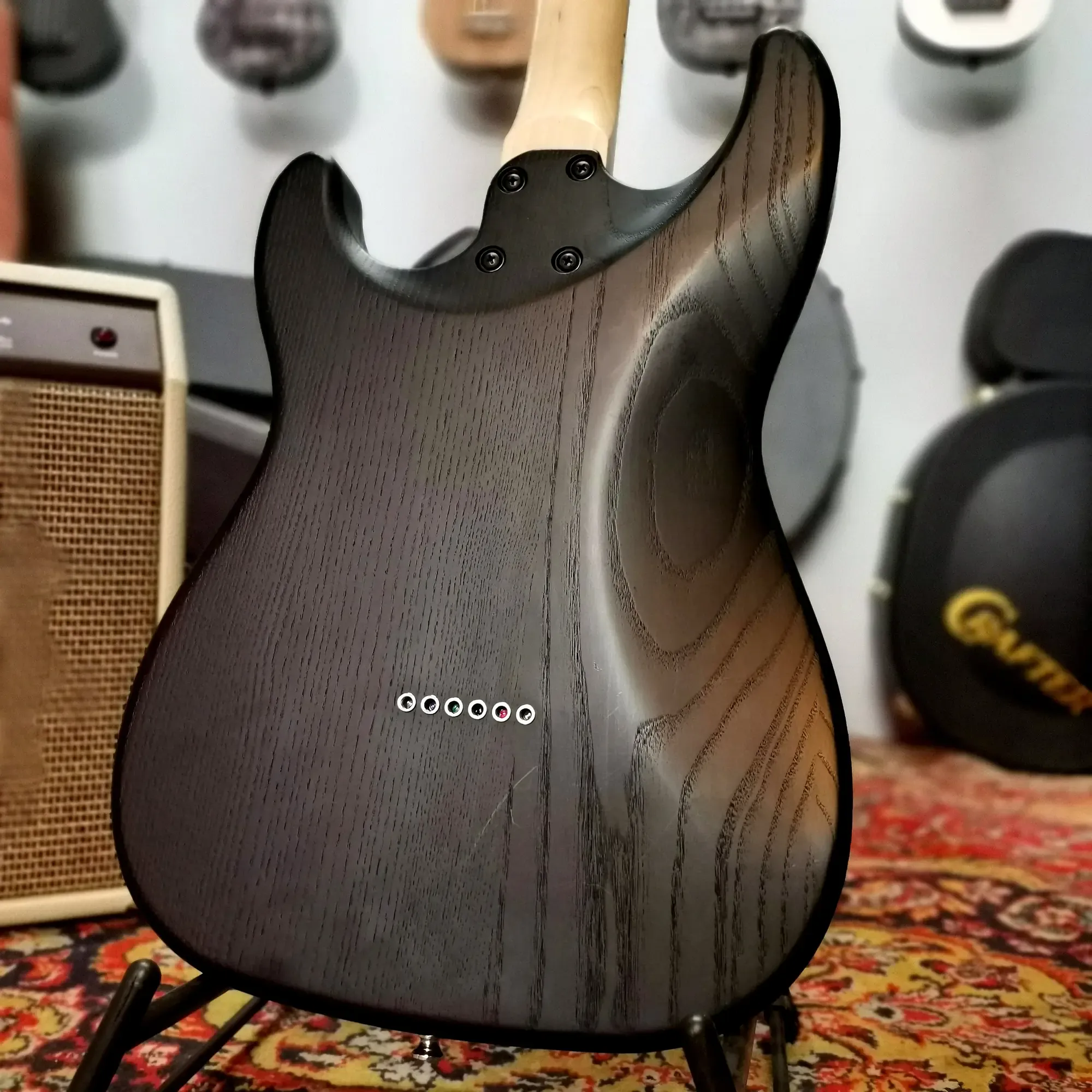 Изображение №6