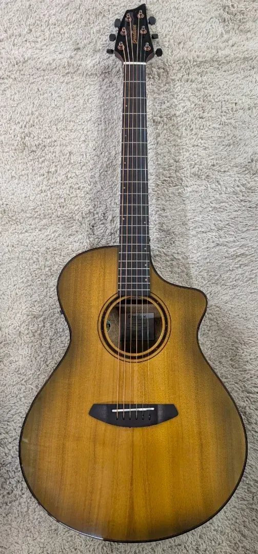 Breedlove Pursuit Exotic S Concert Sweetgrass CE Myrtlewood Acoustic-Elec Guitar