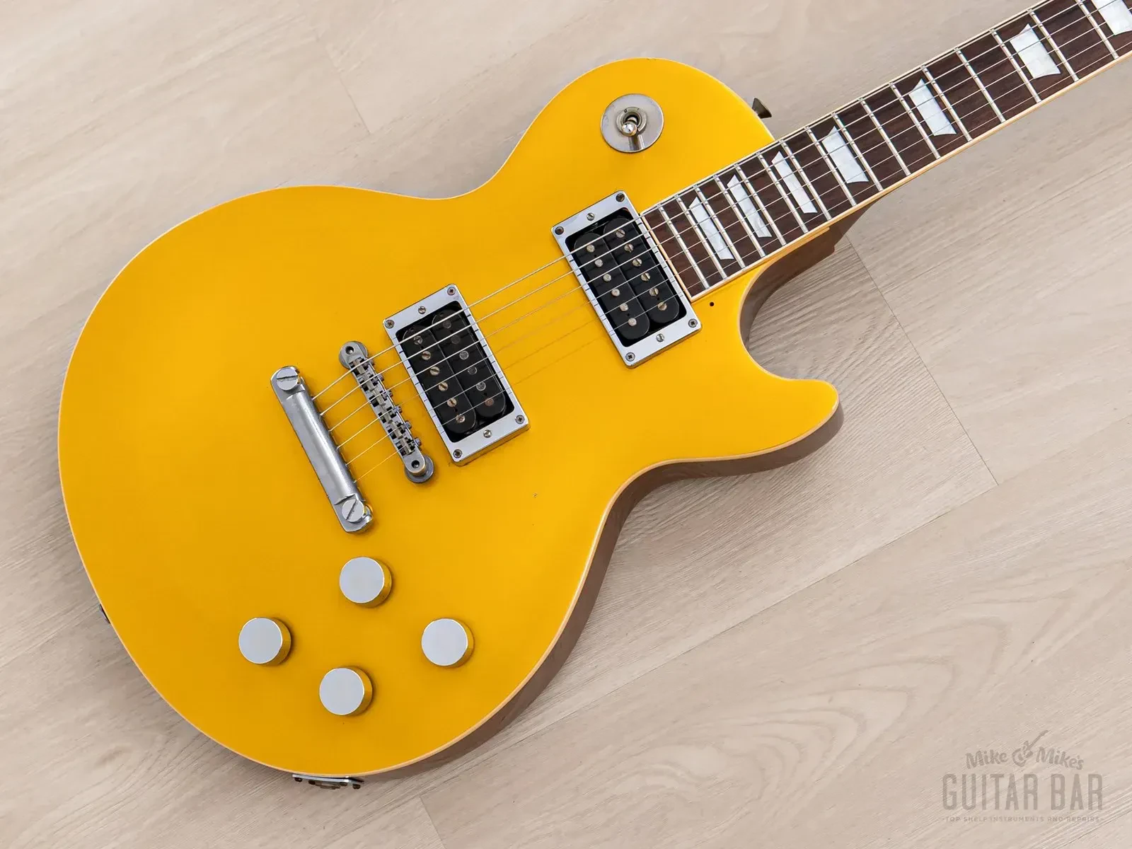 Б/У электрогитара Burny LG-65JW Jeff Watson Signature 1984 Goldtop с кейсом