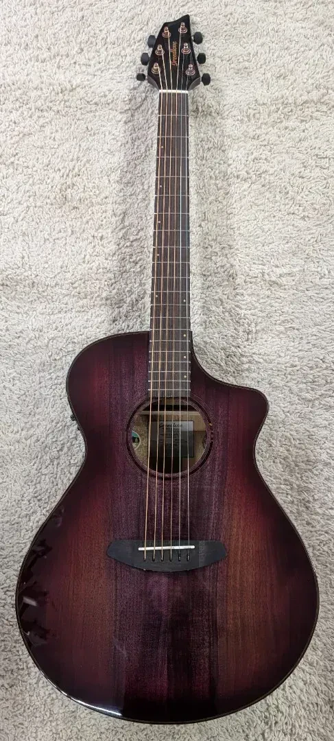 Электроакустическая гитара Breedlove PSCN71CEMYMY Pursuit Exotic S Concert CE Pinot Noir