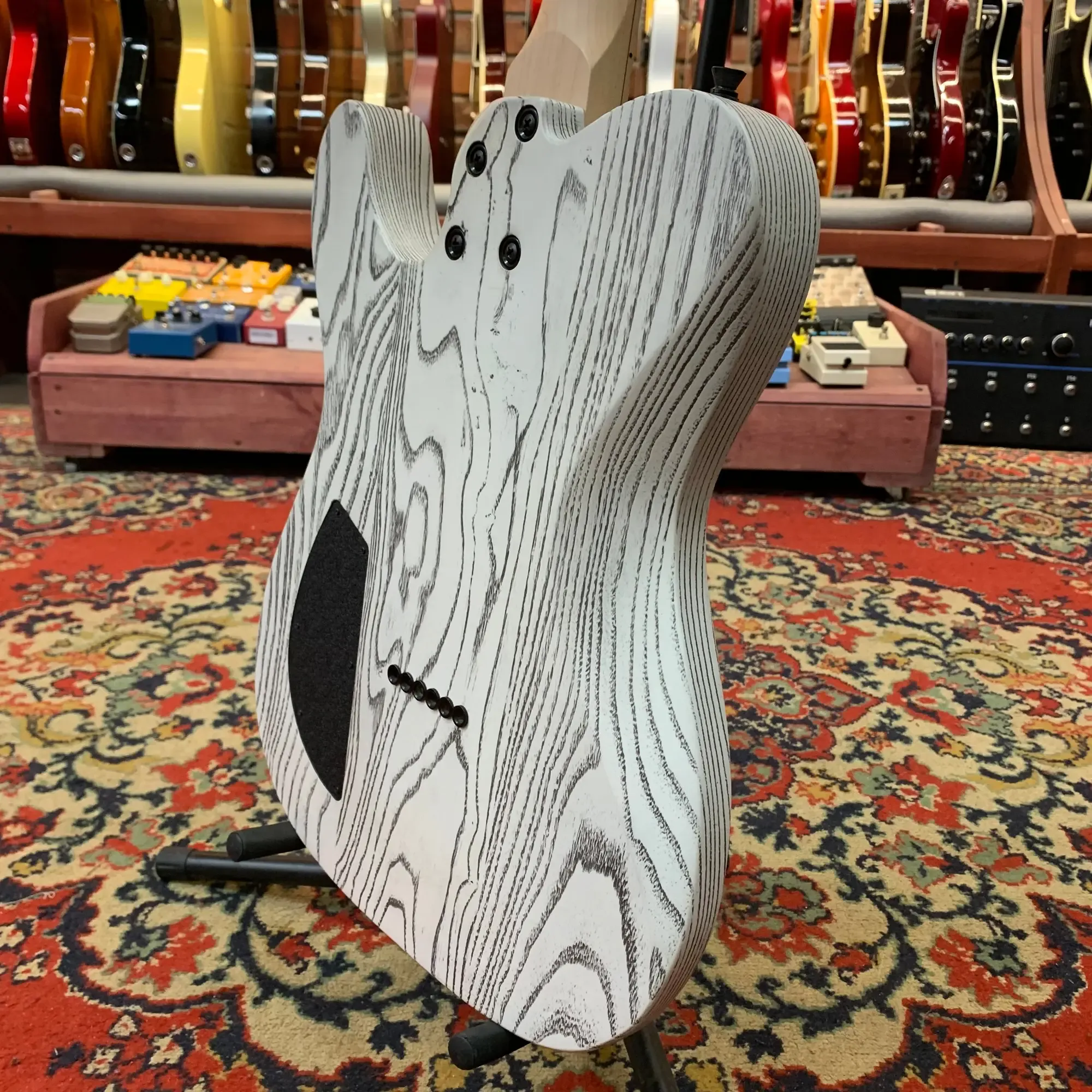 Изображение №5