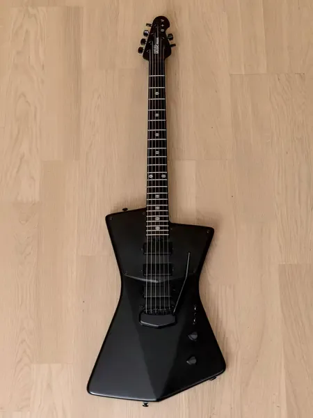 Электрогитара Music Man St. Vincent Stealth HHH DiMarzio Black w/case USA 2017